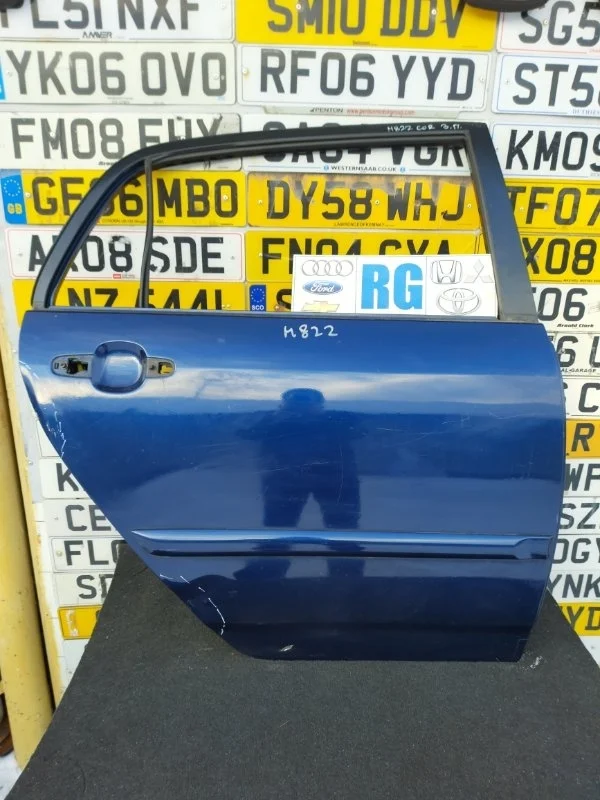 Дверь Toyota Corolla 120 2006 Хэтчбек