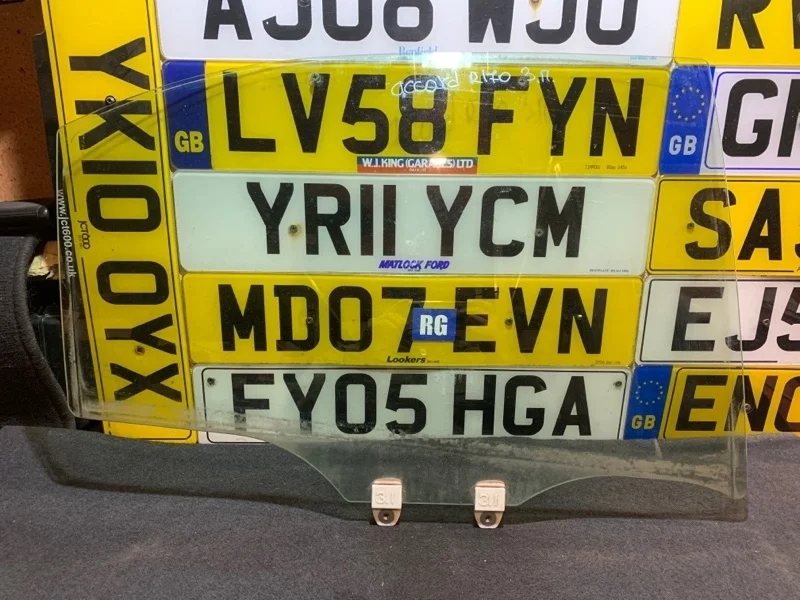 Стекло Honda Accord 7 2008