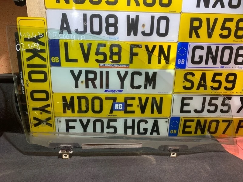 Стекло Toyota Corolla 120 2006 Хэтчбек