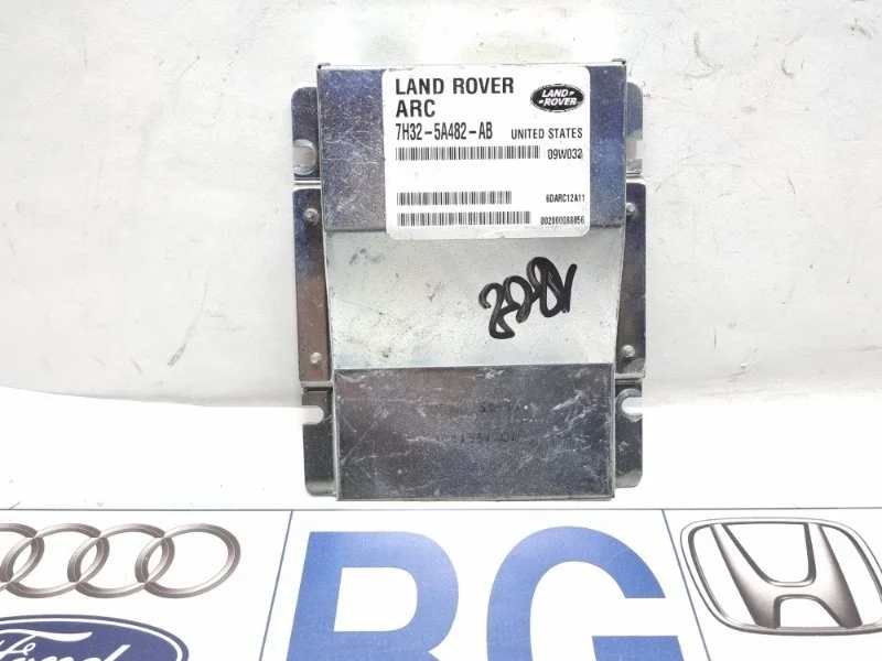 Блок управления подвеской Land Rover Range Sport 2009