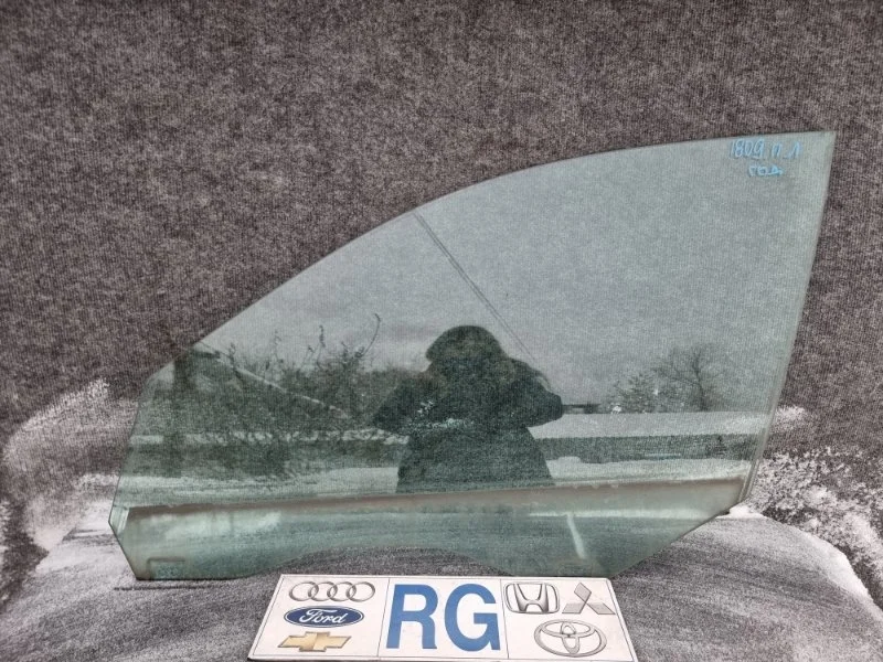 Стекло BMW 5 2009 E60