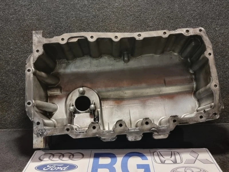 Поддон Volkswagen Tiguan 2014