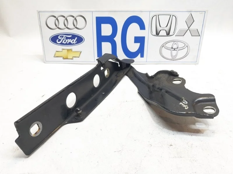 Петля капота Audi A6 2013 C7