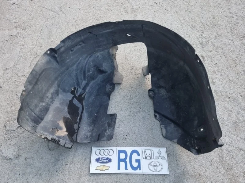 Подкрылок Ford S-MAX 2010