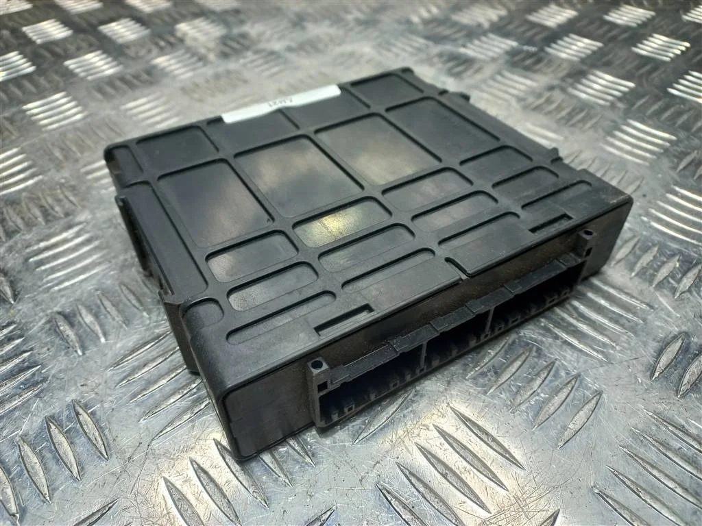 Блок управления АКПП MITSUBISHI PAJERO III рестай