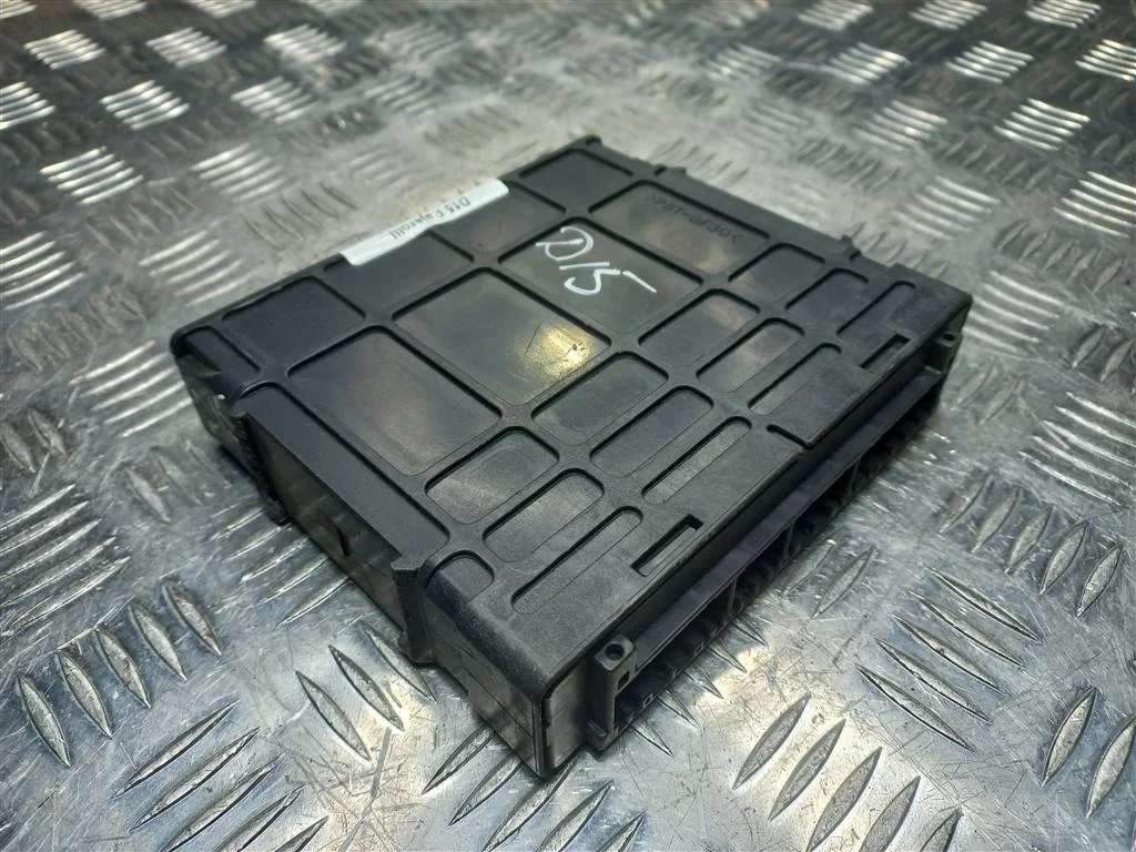 Блок управления двигателем MITSUBISHI PAJERO III
