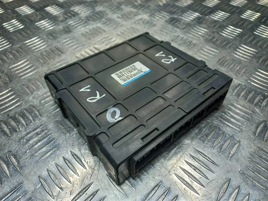 Блок управления двигателем MITSUBISHI Space Star