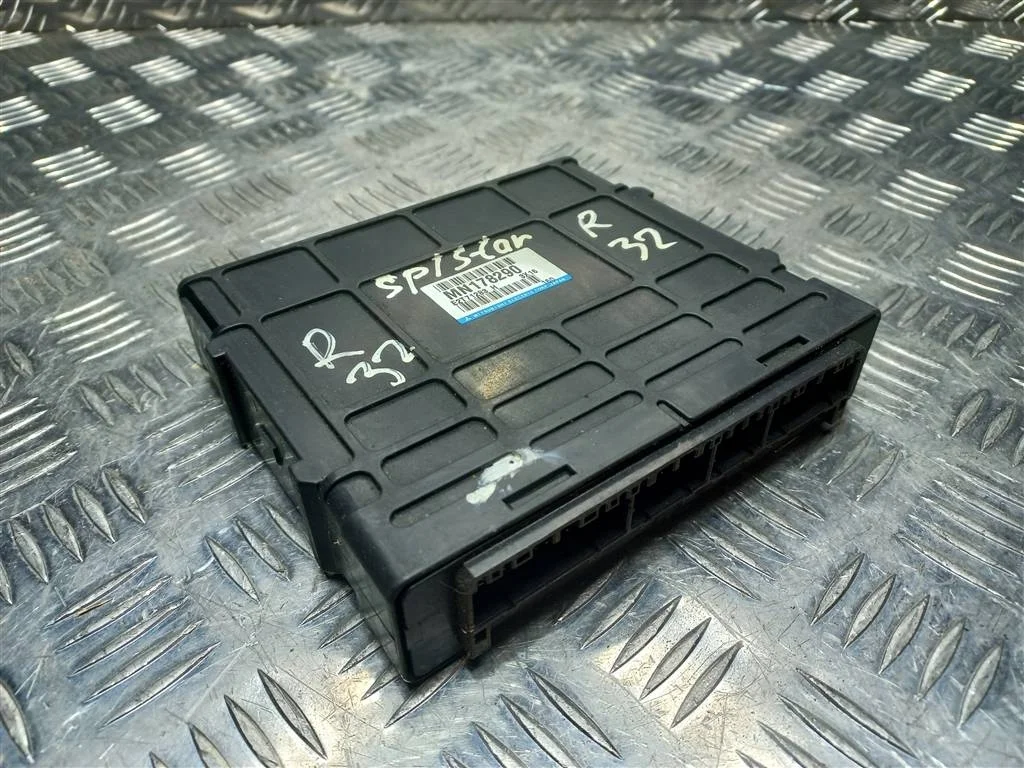 Блок управления двигателем MITSUBISHI Space Star