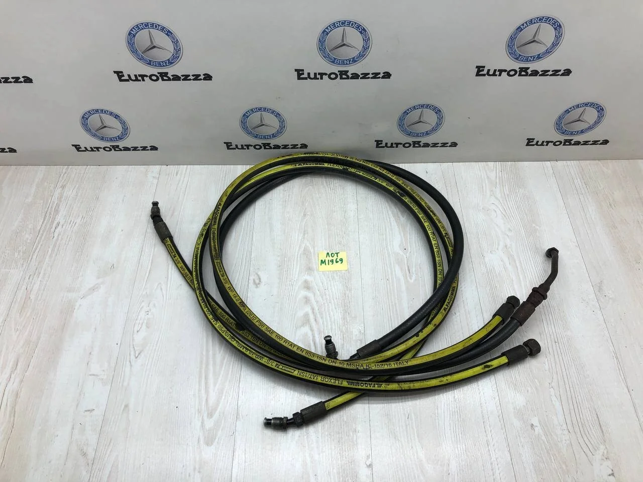 Трубка гидроподвески Mercedes W215