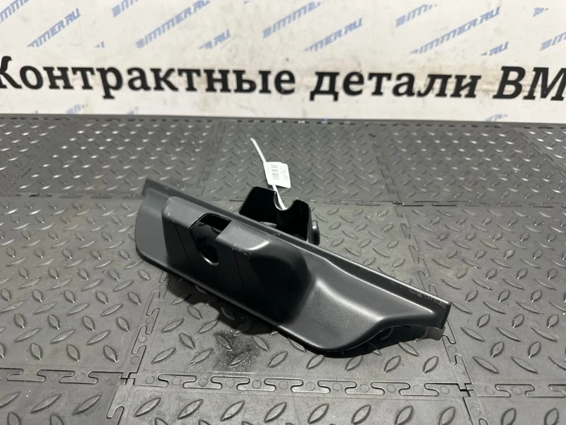 Накладка замка багажника BMW Х5 51497177378 Е70 N55B30A