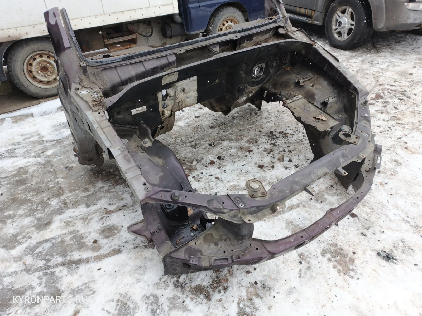 Панель передняя SsangYong Kyron 2009 D130