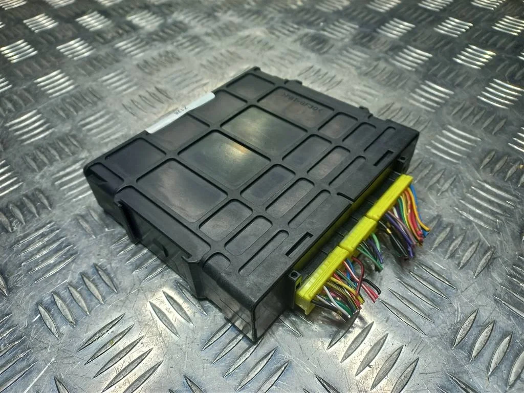 Блок управления АКПП MITSUBISHI PAJERO III рестай