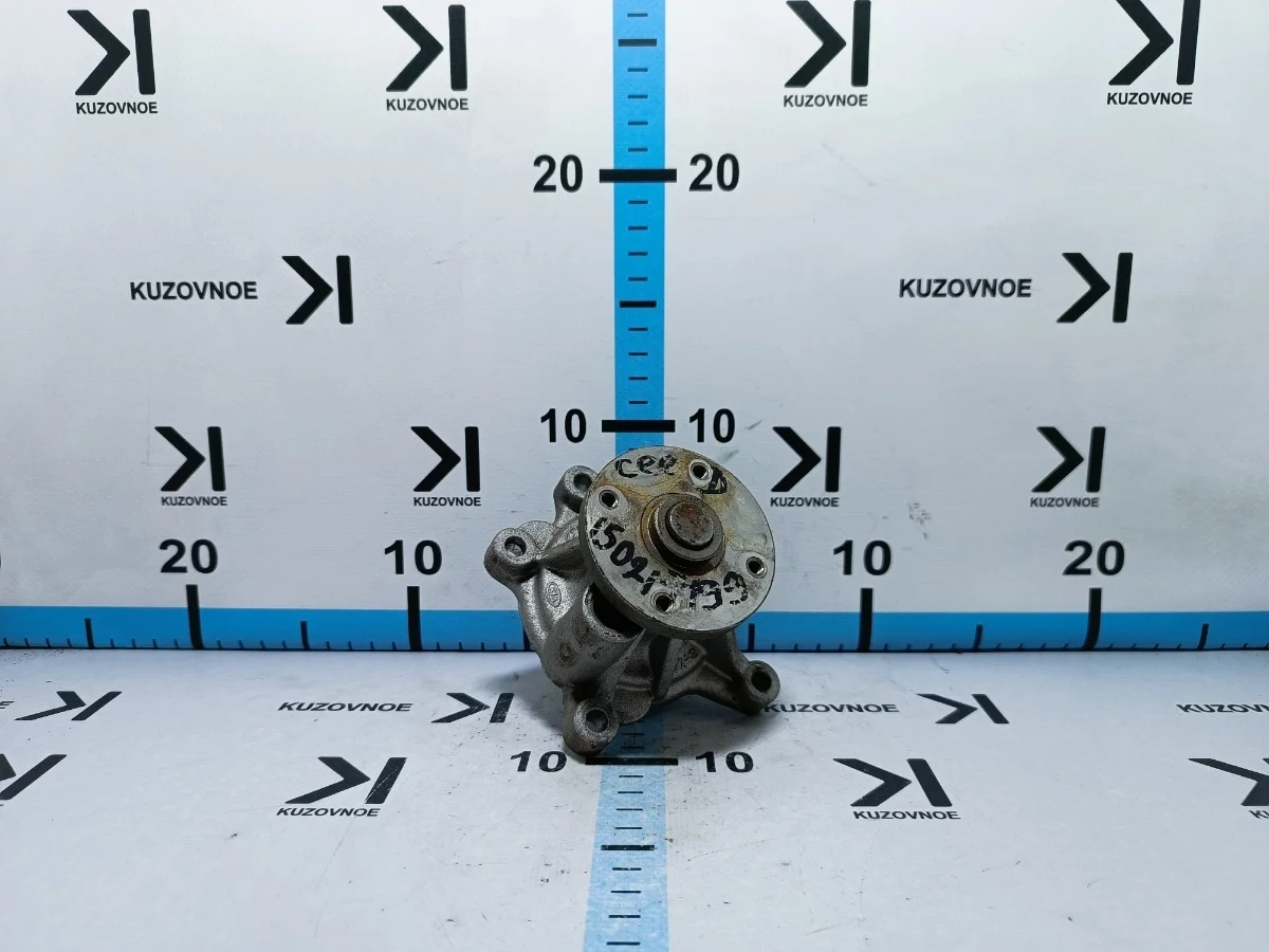 Насос водяной (помпа) Kia Ceed 2015 JD