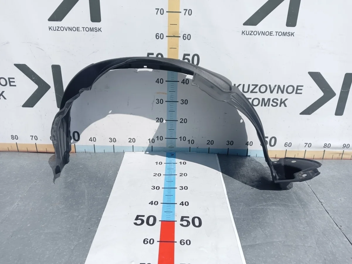 Подкрылок локер Toyota Land Cruiser Prado 2009-2023 J150