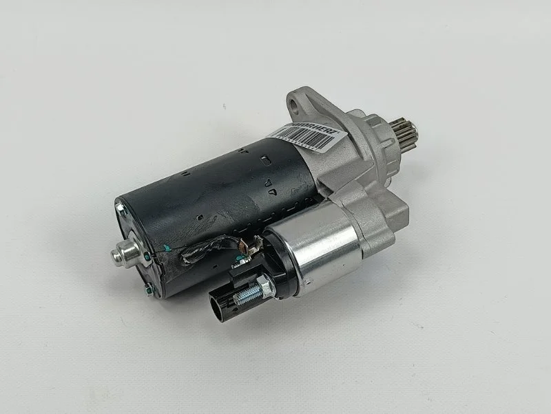 Стартер Volkswagen Transporter T5