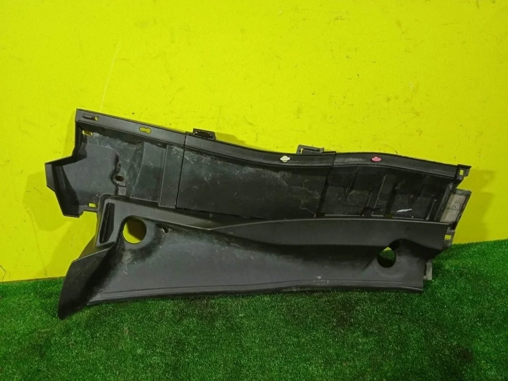 Жабо Toyota Corolla 2011 5570912110 150 1ZRFE, левое