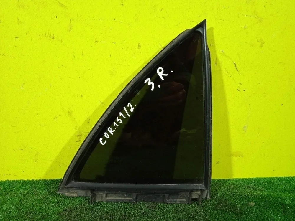 Форточка двери Toyota Corolla 2011 6812312800 150 1ZRFE, задняя правая