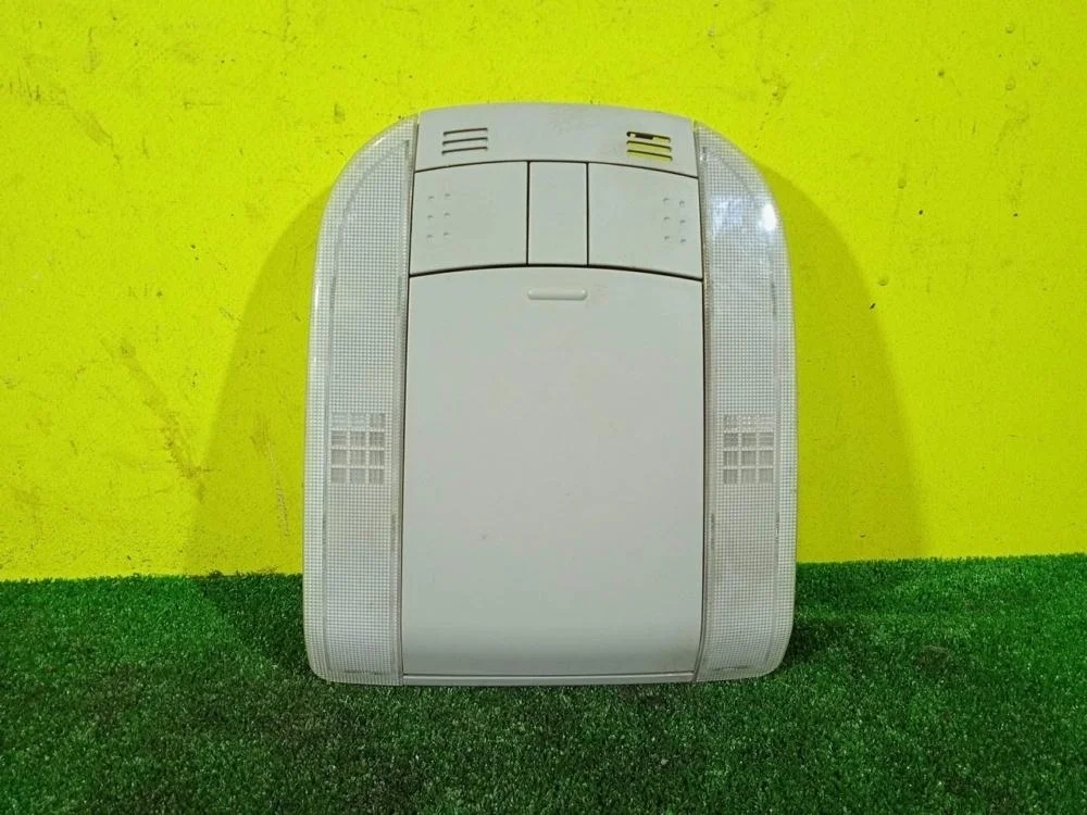 Плафон потолочный Toyota Corolla 2011 8126012150B0 150 1ZRFE