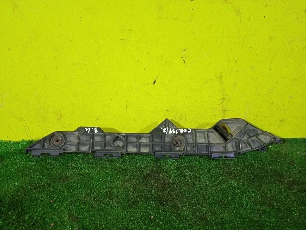 Кронштейн бампера Toyota Corolla 2011 5215612290 150 1ZRFE, задний левый