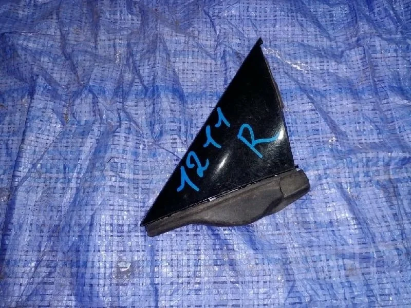 уголок крыла SUZUKI SWIFT ZC71S -