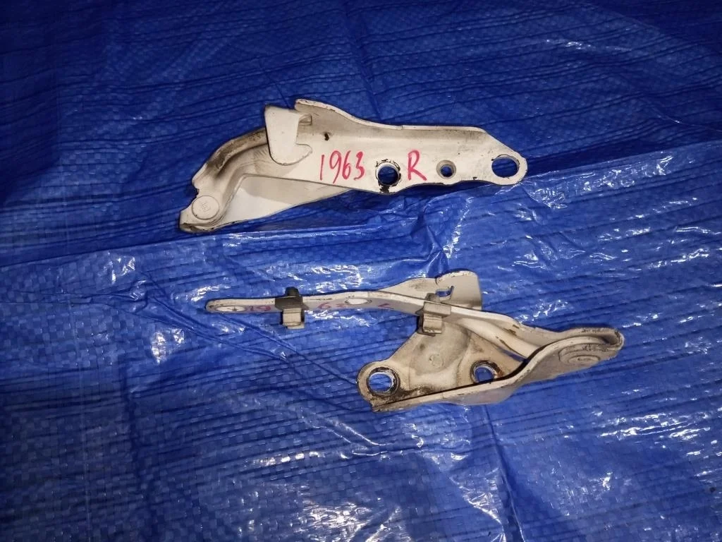 крепление капота TOYOTA ARISTO JZS160 -