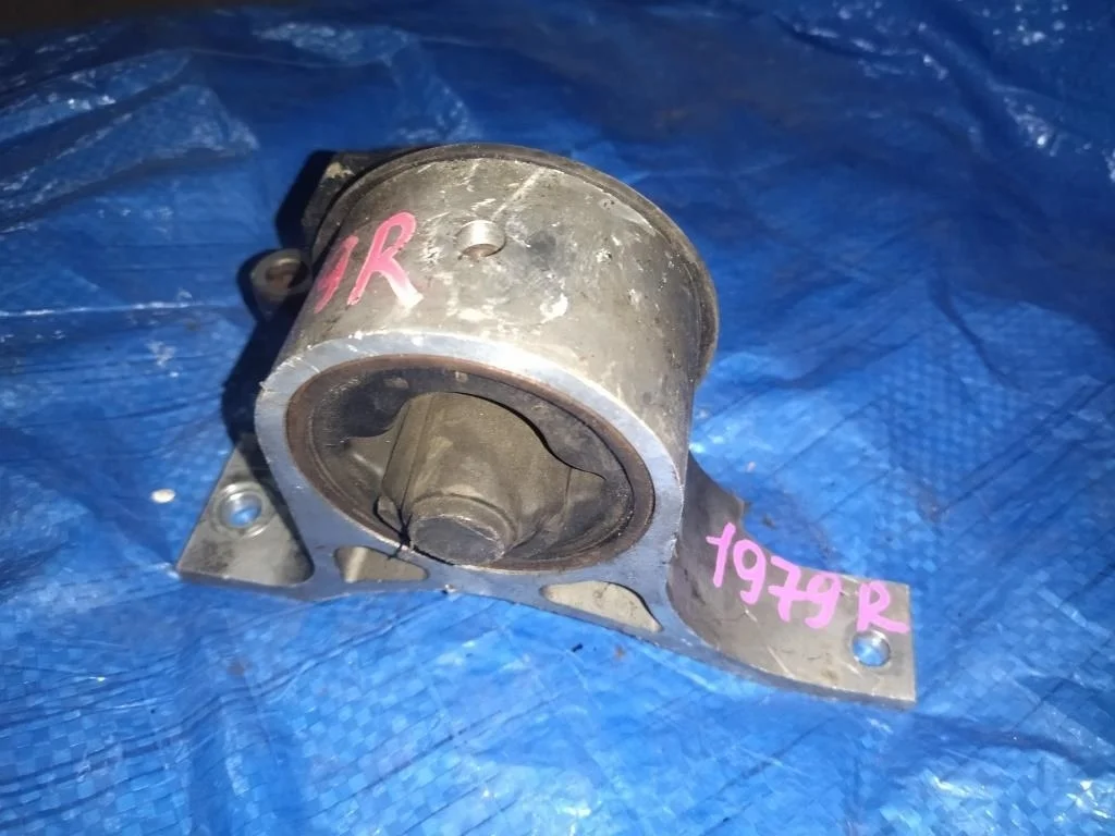 подушка двигателя NISSAN MURANO PNZ50 VQ35DE