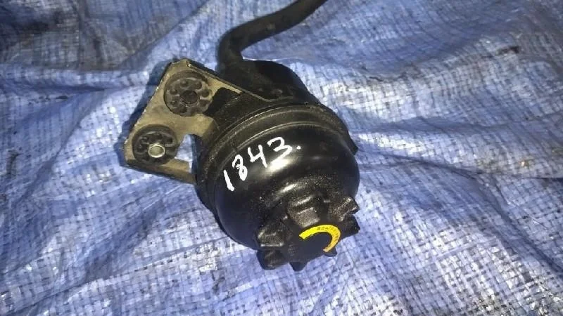 бачок гидроусилителя BMW 7-Series E65 N62B40