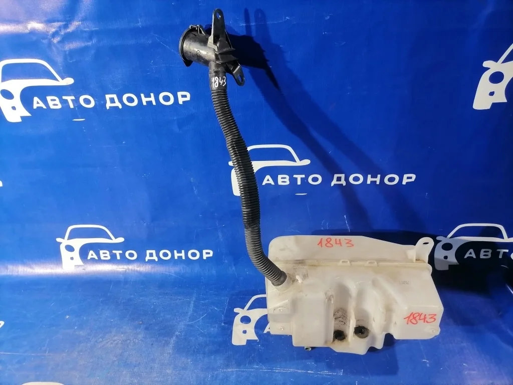 бачок омывателя BMW 7-Series E65 -