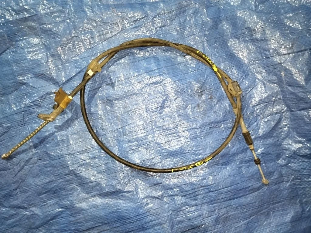 тросик ручного тормоза TOYOTA VISTA ZZV50 1ZZFE