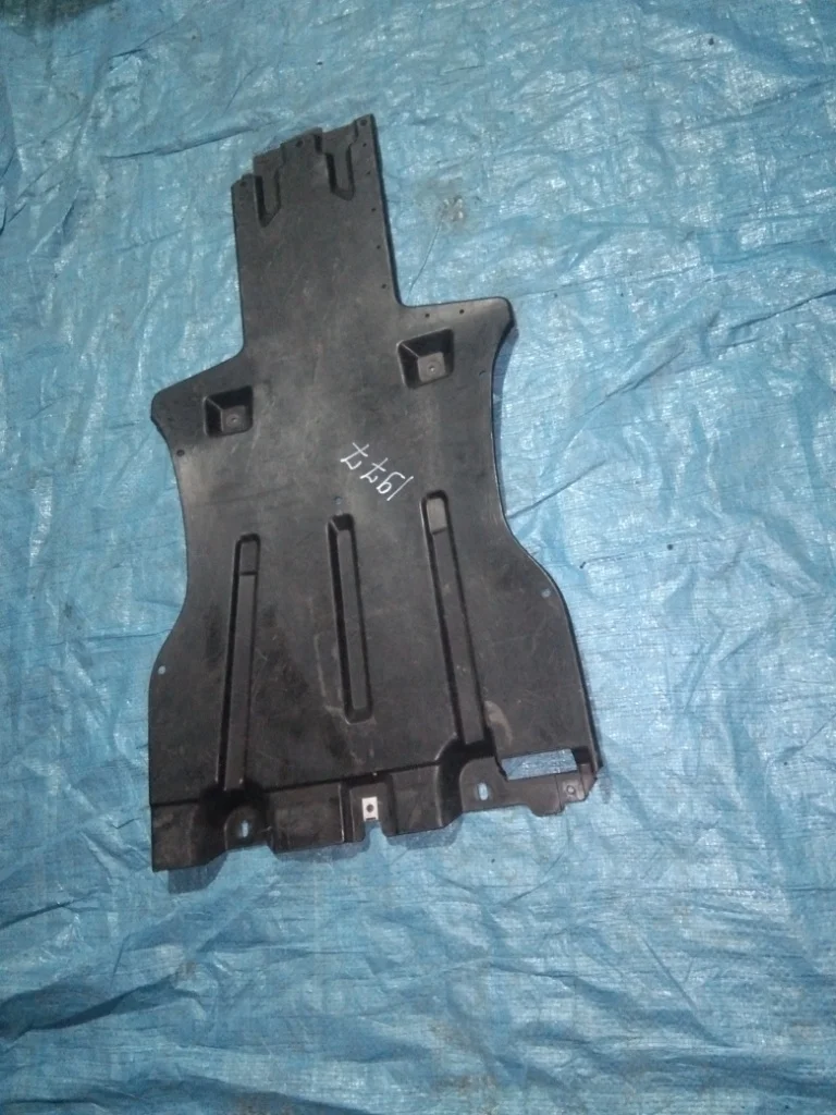 защита двигателя VOLKSWAGEN TOUAREG 7LA -