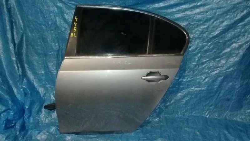 дверь BMW 5-Series E60 -