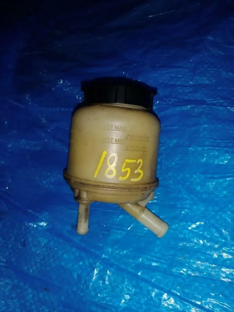 бачок гидроусилителя NISSAN SERENA RC24 QR25DE