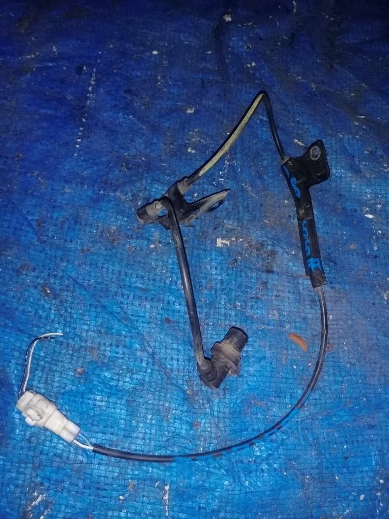 датчик abs TOYOTA COROLLA FIELDER NZE121 1NZFE