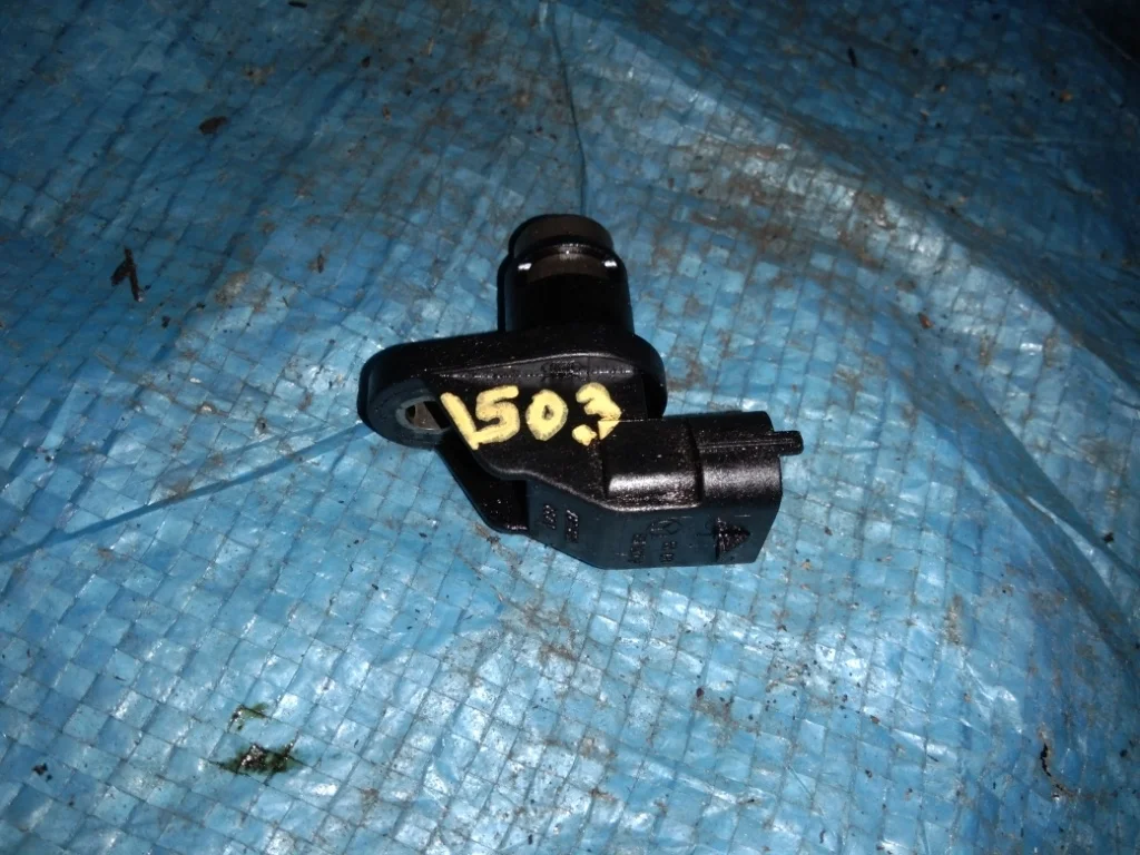 датчик положения распредвала MERCEDES-BENZ C-Class W203.042 M271KE18ML