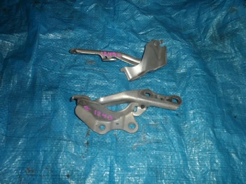 крепление капота TOYOTA HARRIER GSU31W -