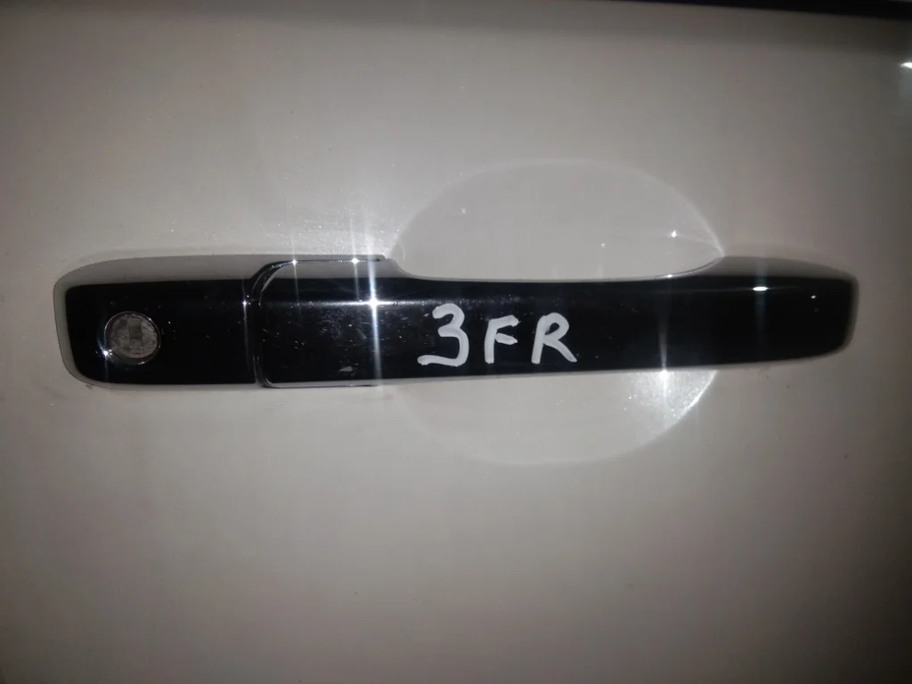 ручка двери HONDA CRV RD7 K24A