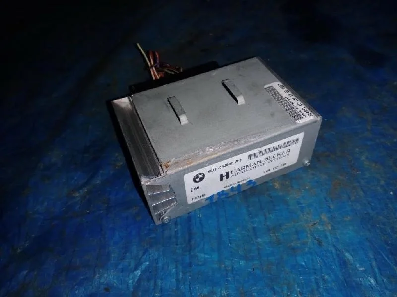 усилитель звука BMW 7-Series E65 -