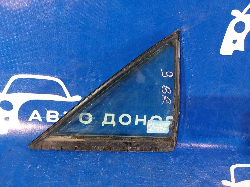 стекло TOYOTA CAMRY ACV30 - R 68123-33050