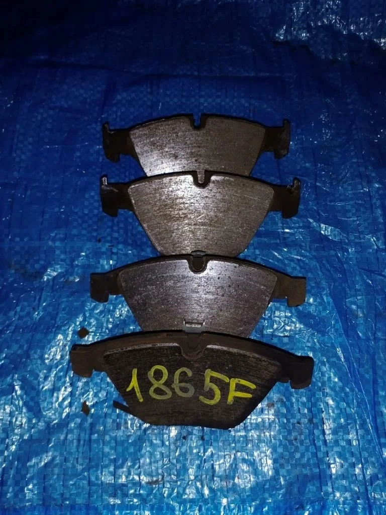 колодки тормозные BMW 5-Series E60 N52B25