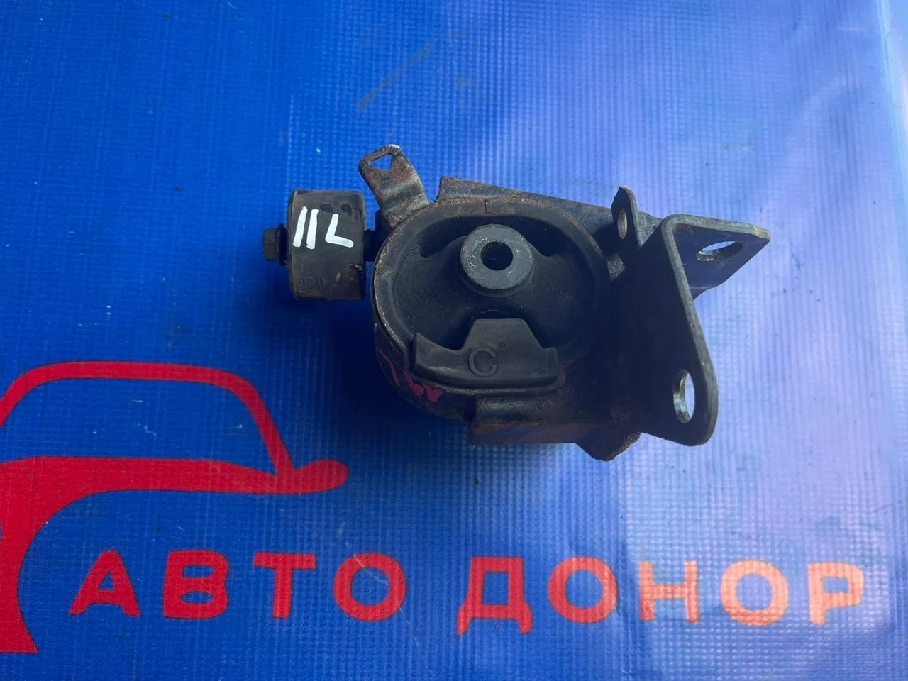 подушка двигателя TOYOTA COROLLA NZE124 1NZFE