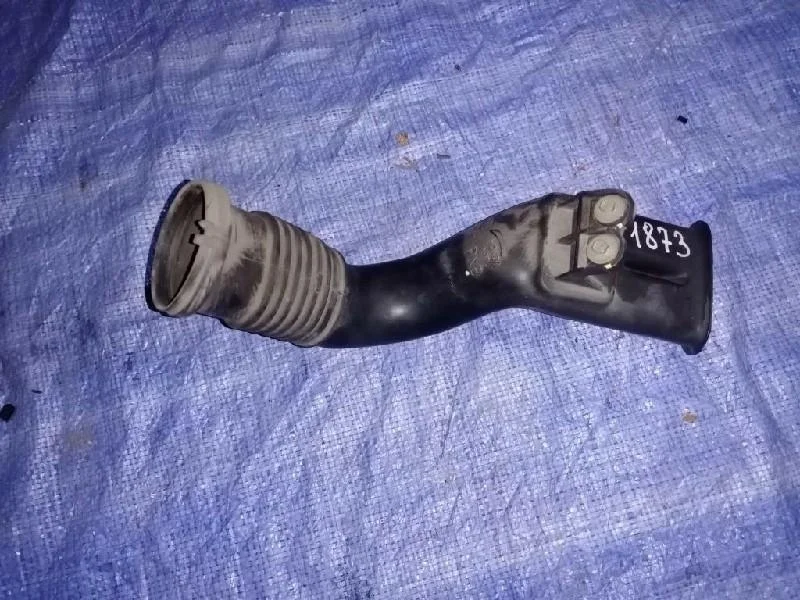 воздухозаборник HONDA CRV RD5 K20A