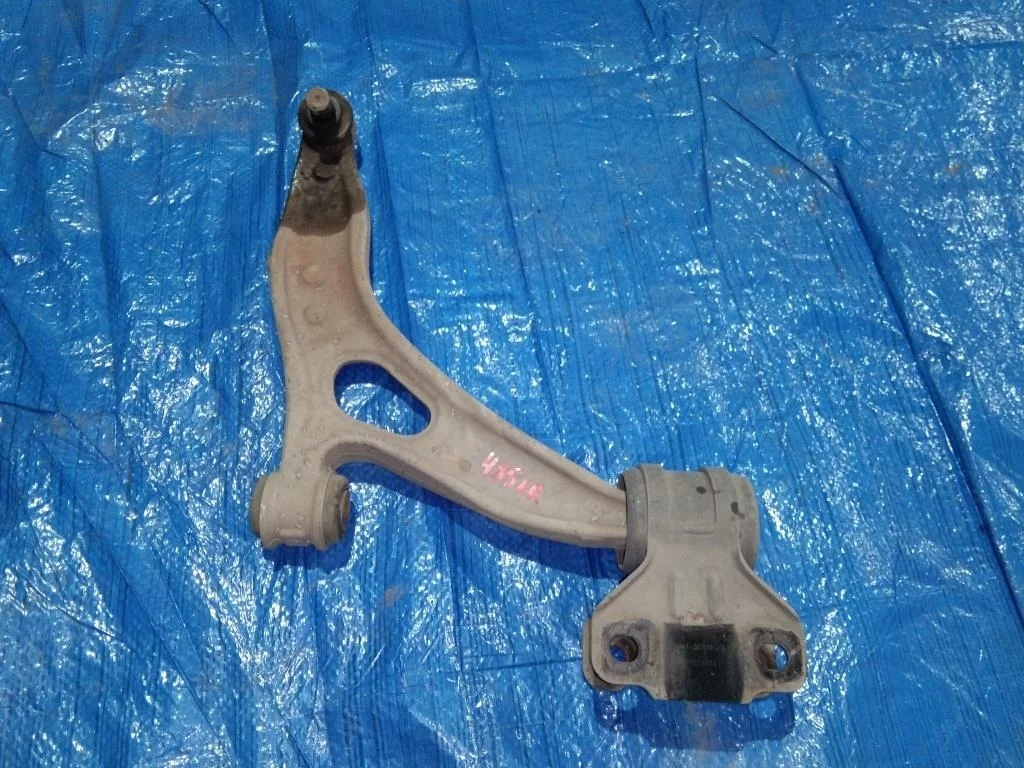 рычаг FORD FOCUS CB8 IQDB F 1865168