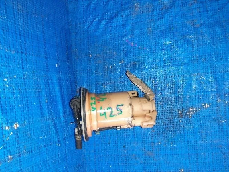 бензонасос MITSUBISHI GRANDIS NA4W 4G69