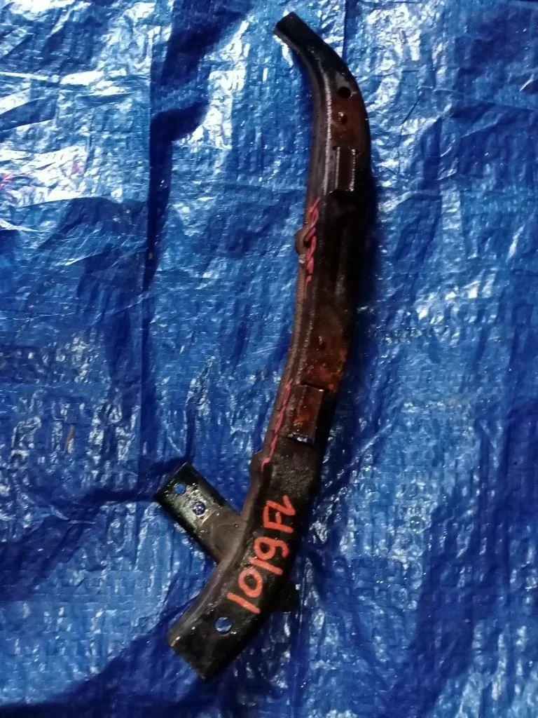 ресничка HONDA FIT GD1 -