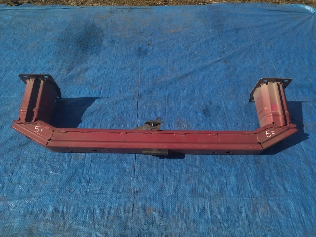 усилитель бампера LAND ROVER FREELANDER L359 -