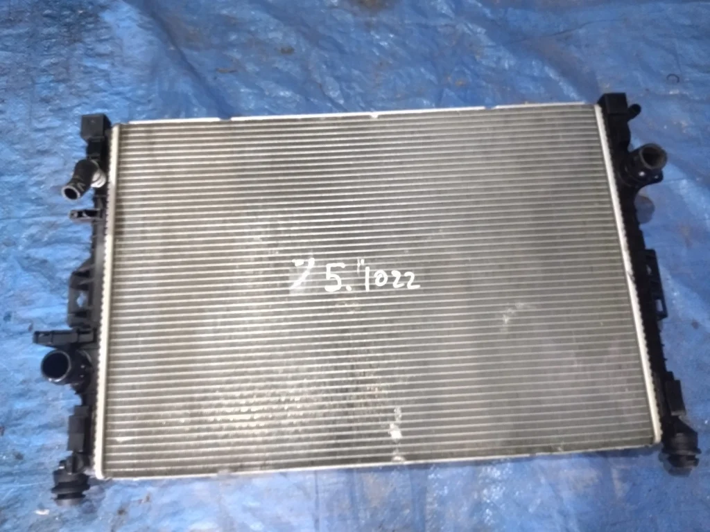 радиатор охлаждения двигателя LAND ROVER FREELANDER L359 204PT