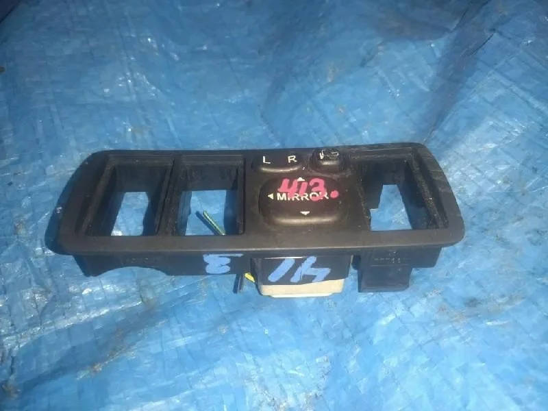 блок управления зеркалами TOYOTA CALDINA ZZT241 -
