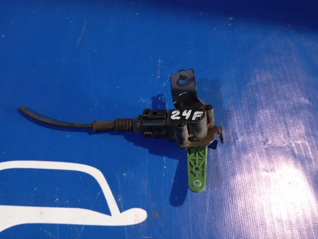 датчик положения кузова VOLKSWAGEN PASSAT CC 357 CAWB