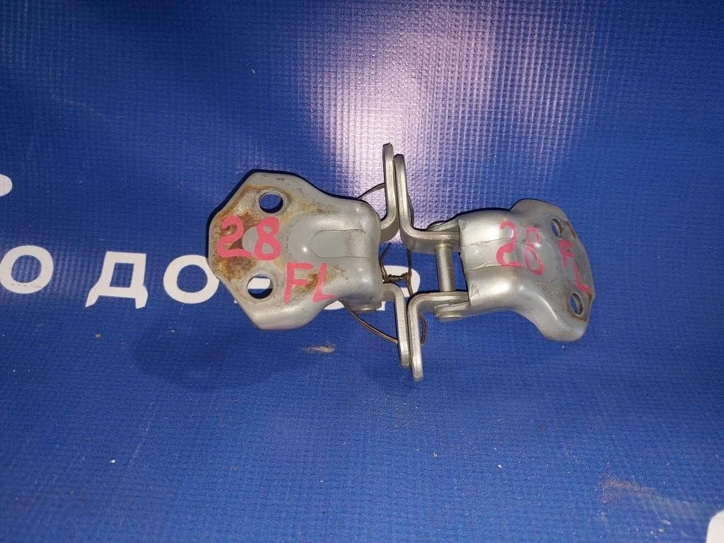 петли двери MAZDA PREMACY CP8W FPDE