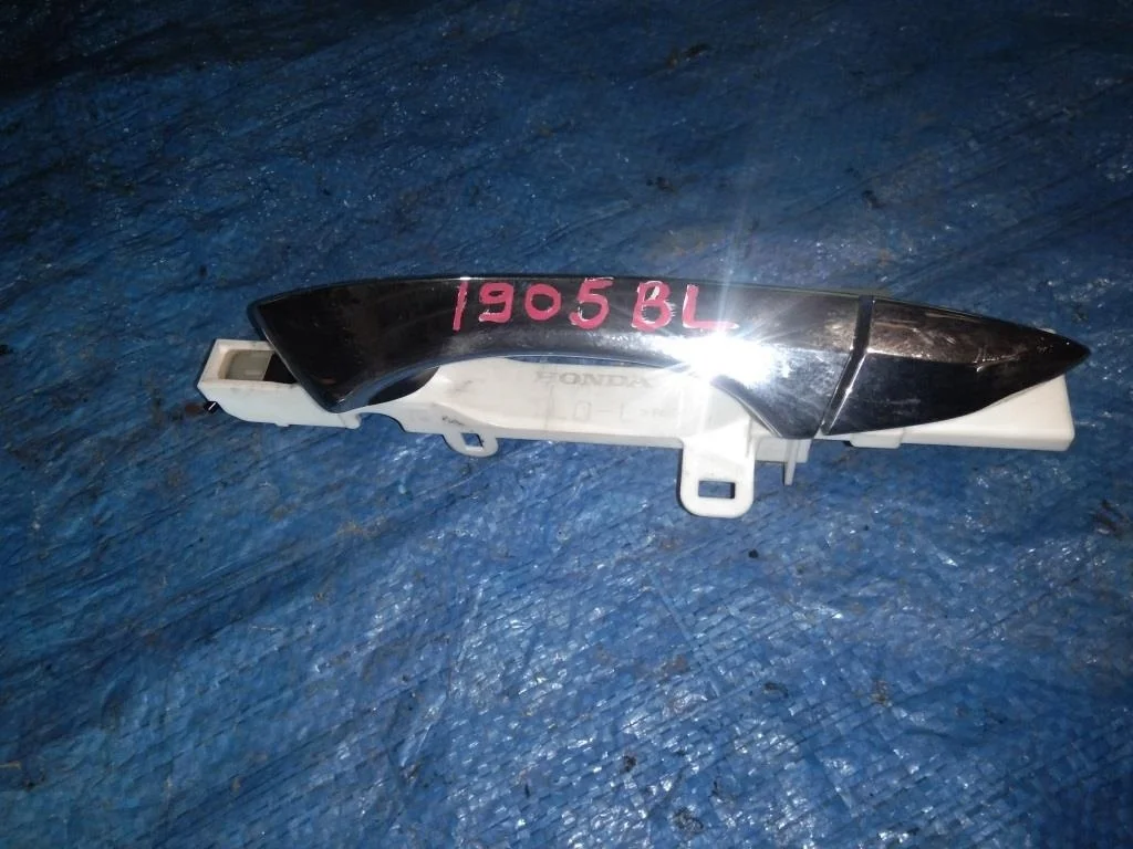 ручка двери HONDA ACCORD CU1 -